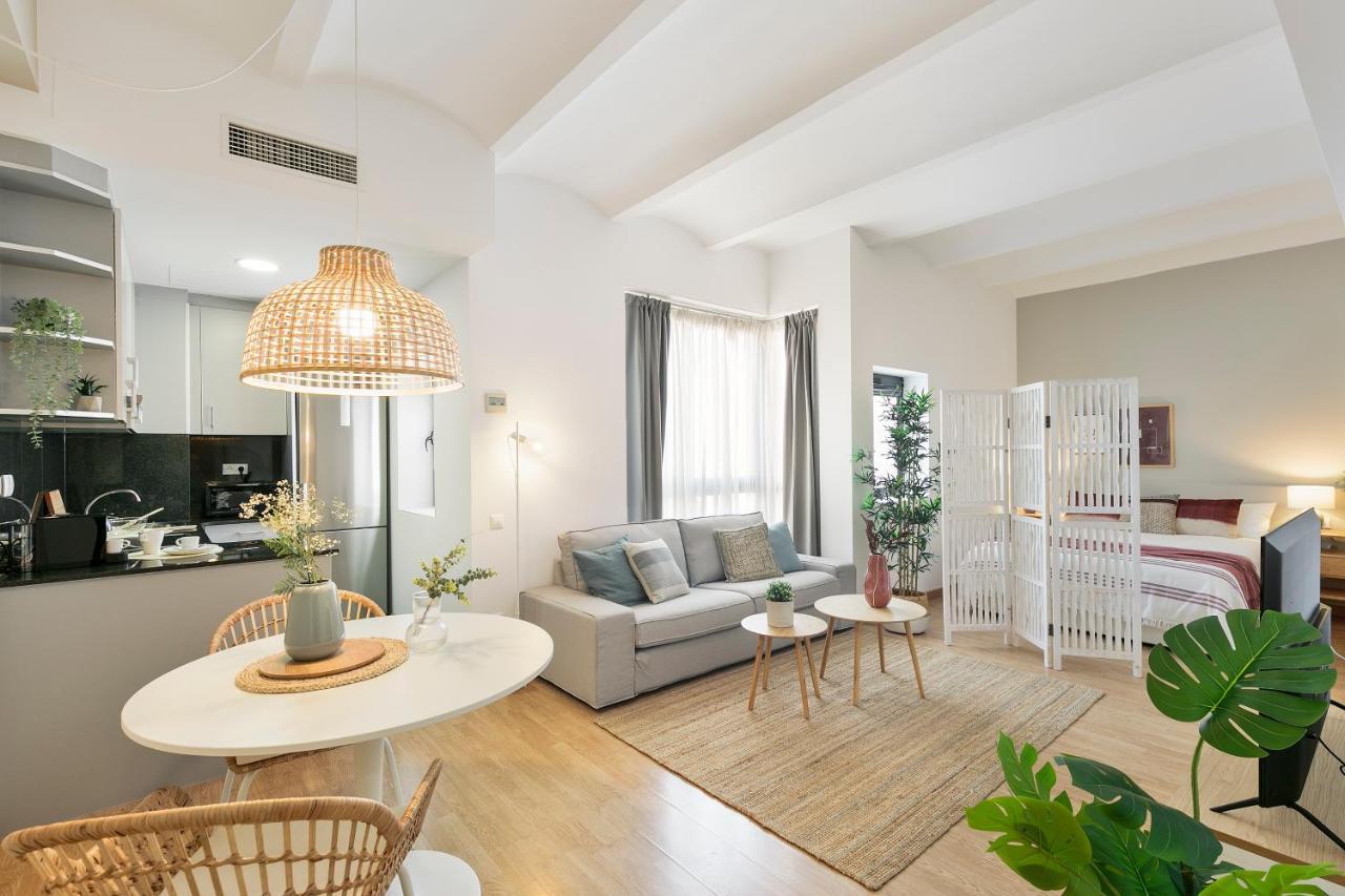 Click&Flat Sugranyes Apartman Barcelona Kültér fotó