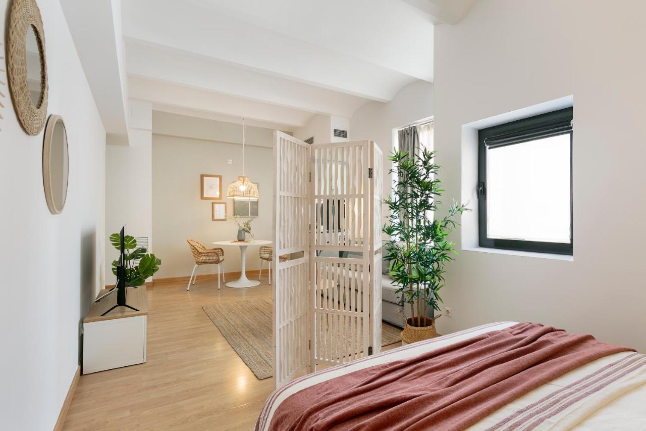 Click&Flat Sugranyes Apartman Barcelona Kültér fotó